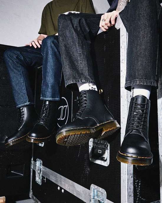Botas Con Cordones Dr. Martens 1460 Slip Resistant Hombre Negros MX-93746